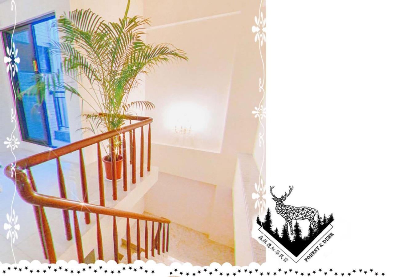Forest Deer Black Tea Homestay Tainan Luaran gambar