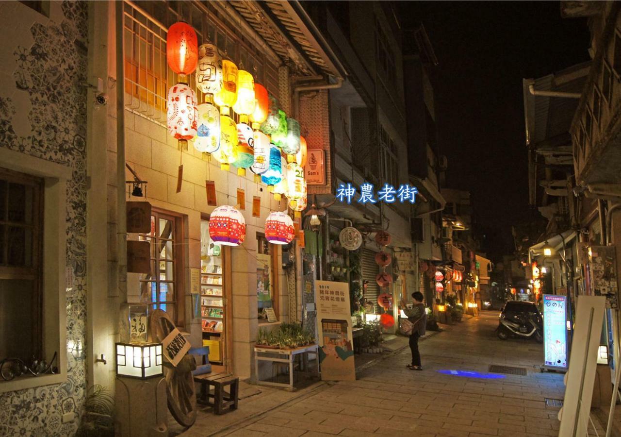 Forest Deer Black Tea Homestay Tainan Luaran gambar